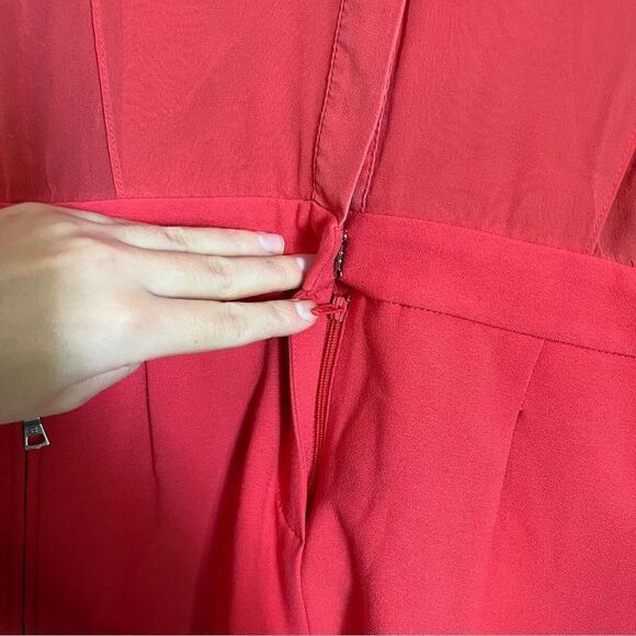 BCBGMaxarzia silk blend romper. Size small - Picture 10 of 16